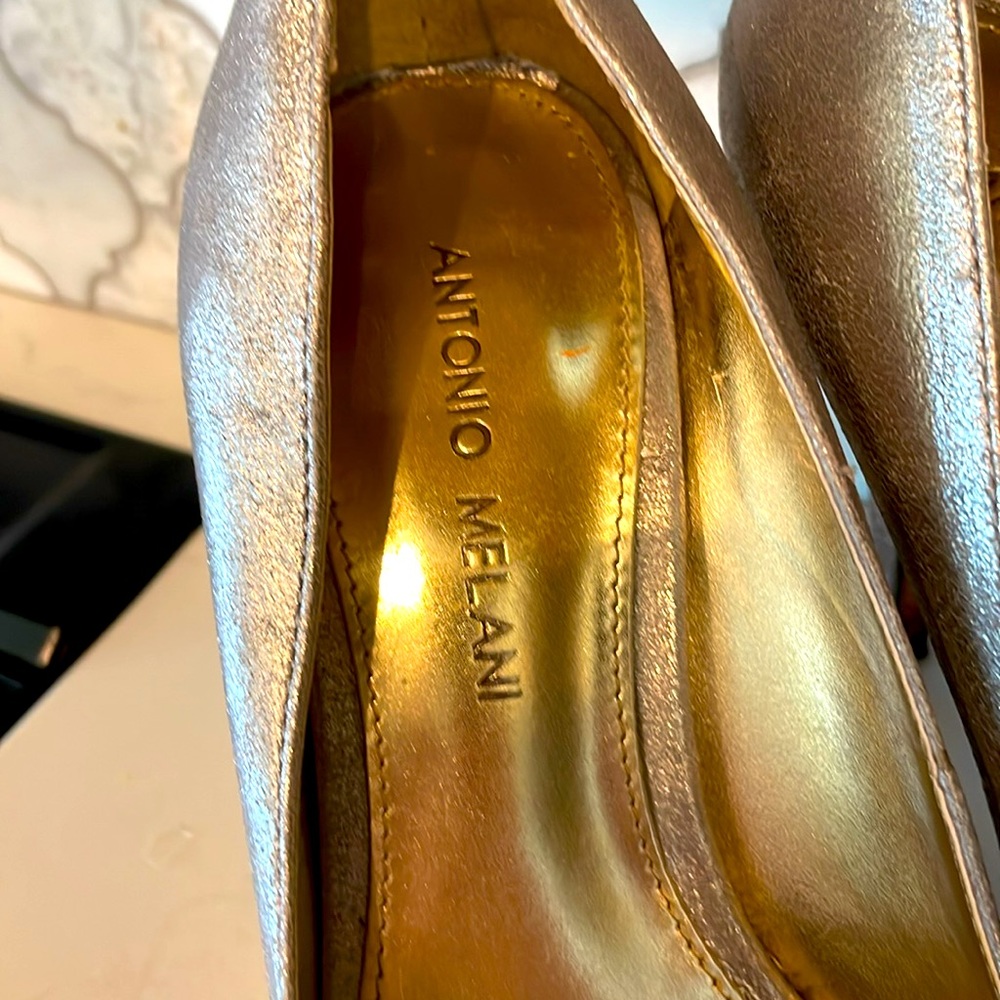 Antonio Melani peep toe 4 inch pumps silver - Picture 3 of 11